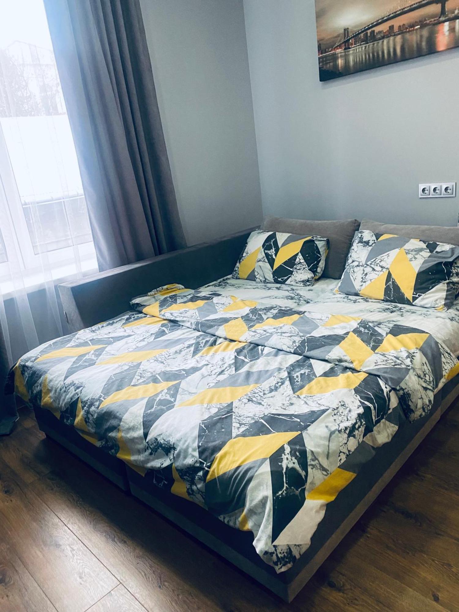 Loft Квартира В Центрі Львова Экстерьер фото